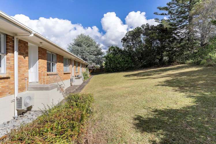 1/74 Blakeborough Drive Forrest Hill_18