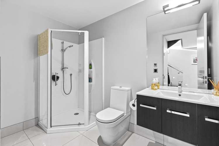 18 Urquhart Place Wanaka_45