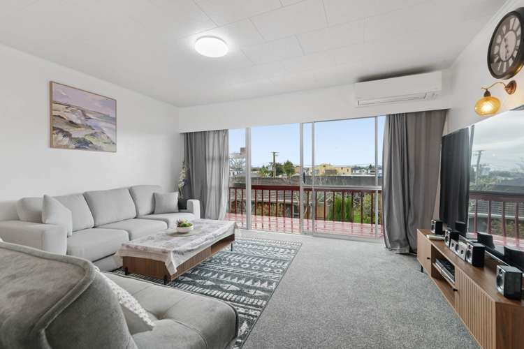 2/88 Tui Road_1