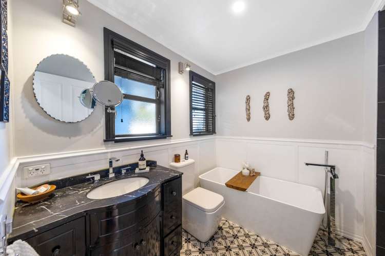 11 Alamein Road Panmure_29