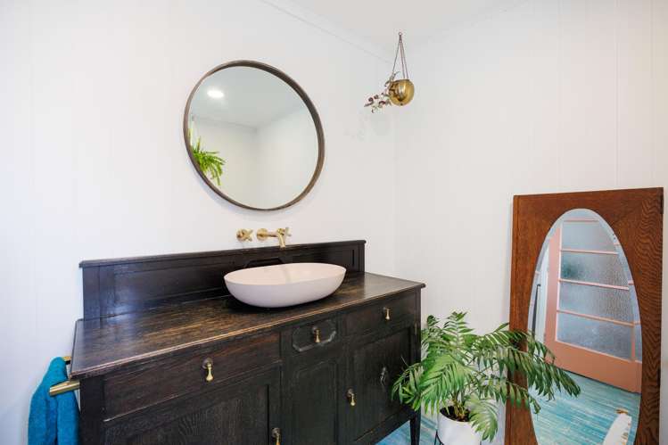 16 Chrystall Street Foxton Beach_11