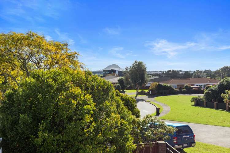 8 Claridge Place Mount Maunganui_17