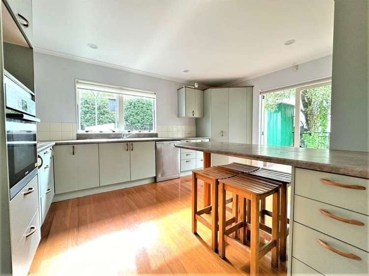 264a Saint Andrews Road Epsom_7