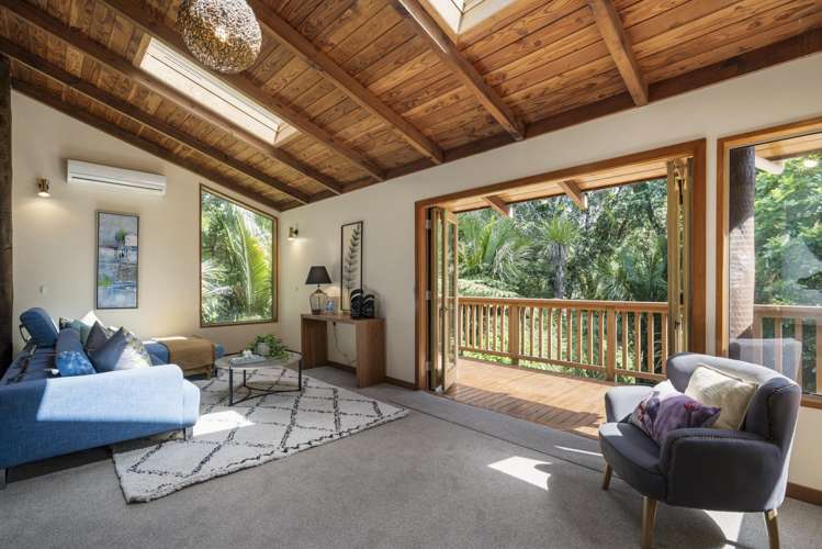 191 Scenic Drive Titirangi_3