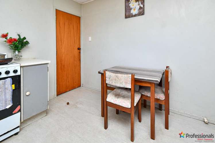 2/95 Motatau Road Papatoetoe_2