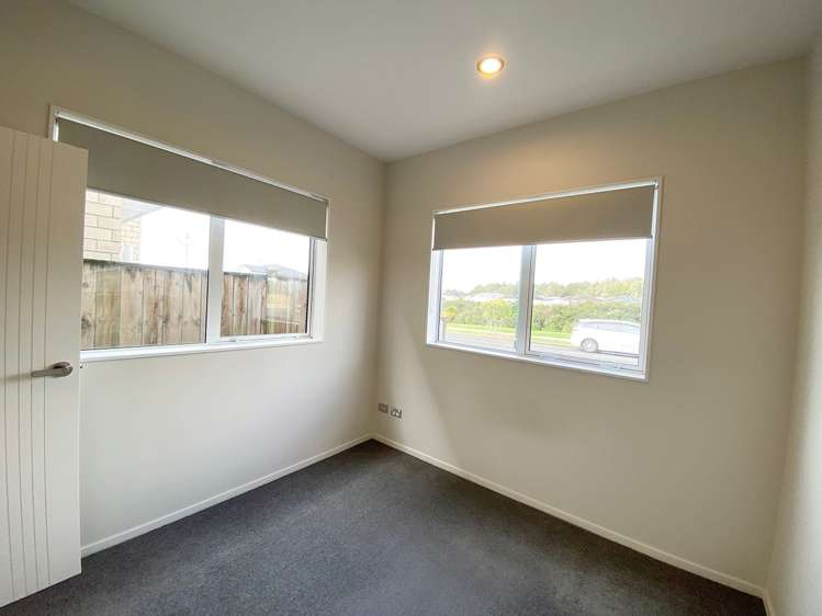 29 Castlebane Drive Flat Bush_7