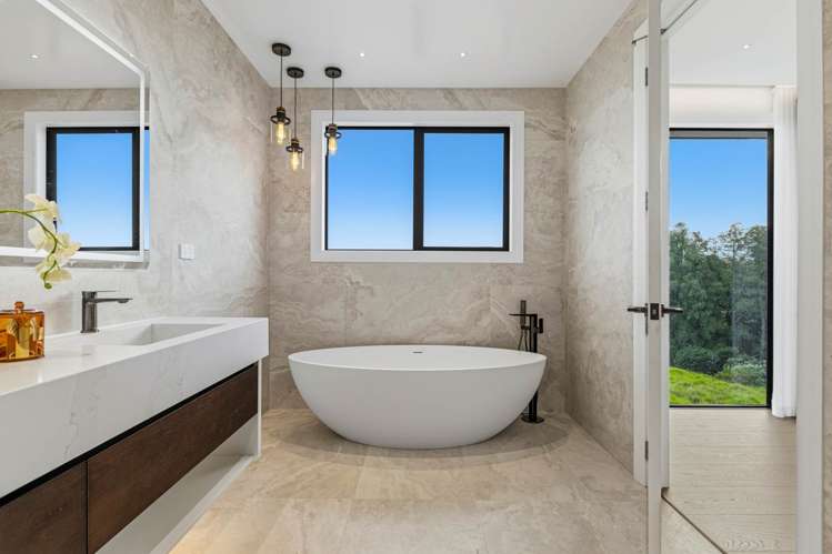 17 Tau Drive Flat Bush_13