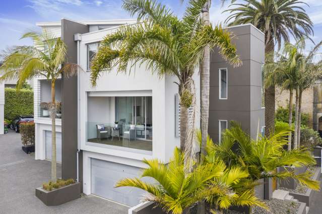 URGENT SALE: Move-In Ready Modern Townhouse in DGZ