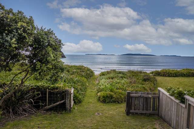 208 Mangakahia Drive Whangapoua_4