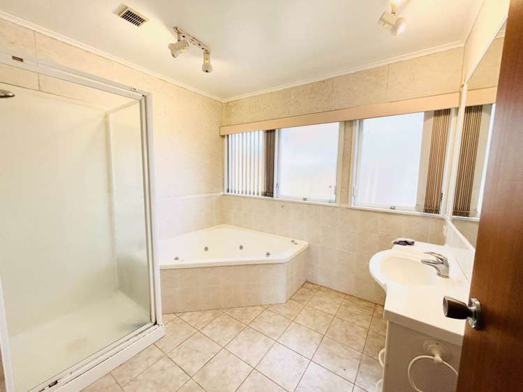 20 Castleton Drive Howick_8