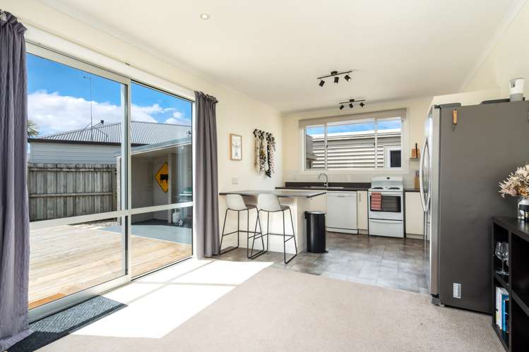 37 Eskvale Street Saint Kilda_12