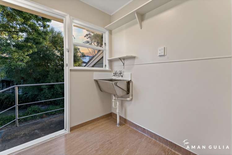 20 Grandison Crescent New Lynn_19