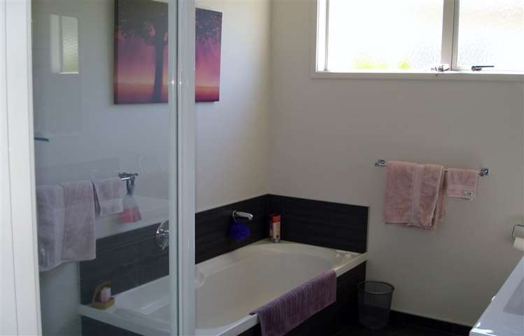 29 Captain Wood Avenue Whitianga_11