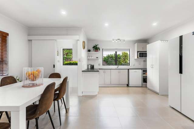 2/508 East Coast Road Windsor Park_1