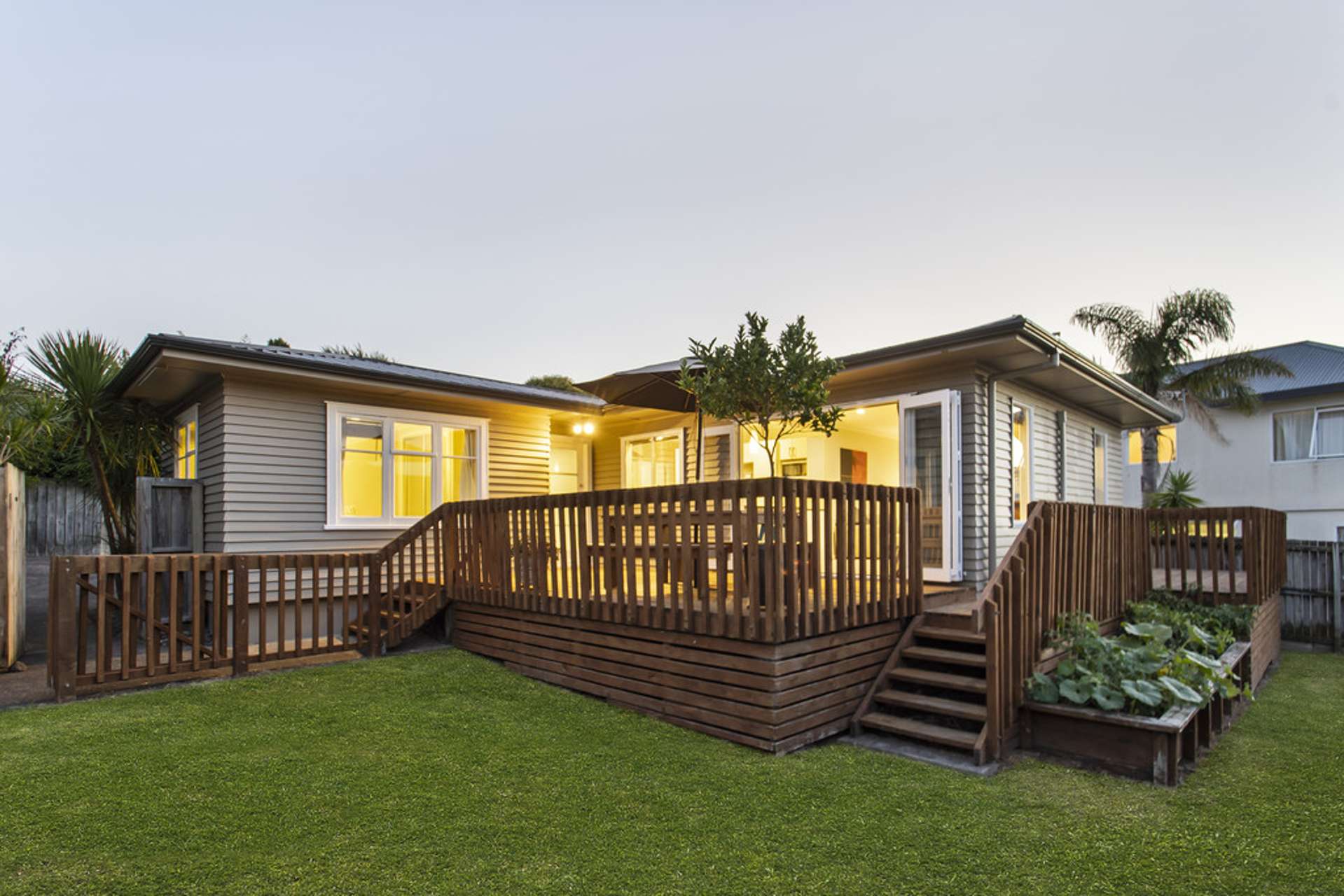 230b Te Atatu Road Te Atatu South_0