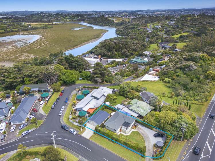 1 Poplar Road Stanmore Bay_51