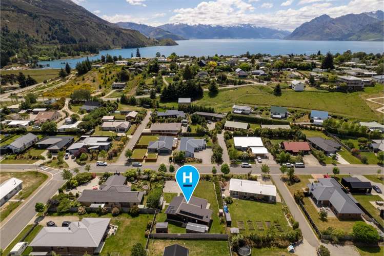12 Hewson Crescent Lake Hawea_16