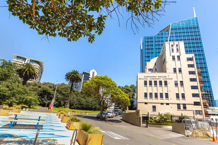 2c/23 Emily Place Auckland Central_9