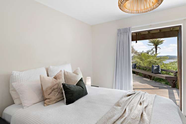 4/33-35 Teal Crescent Beach Haven_8