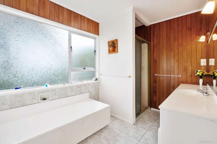 136 Halsey Drive Lynfield_15