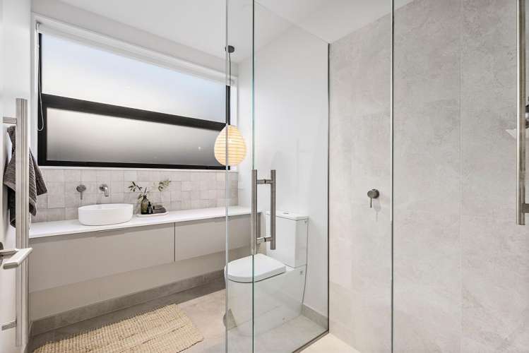 22 Barton Street Lake Hawea_13