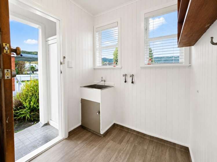  45 Sladden Street Naenae_11