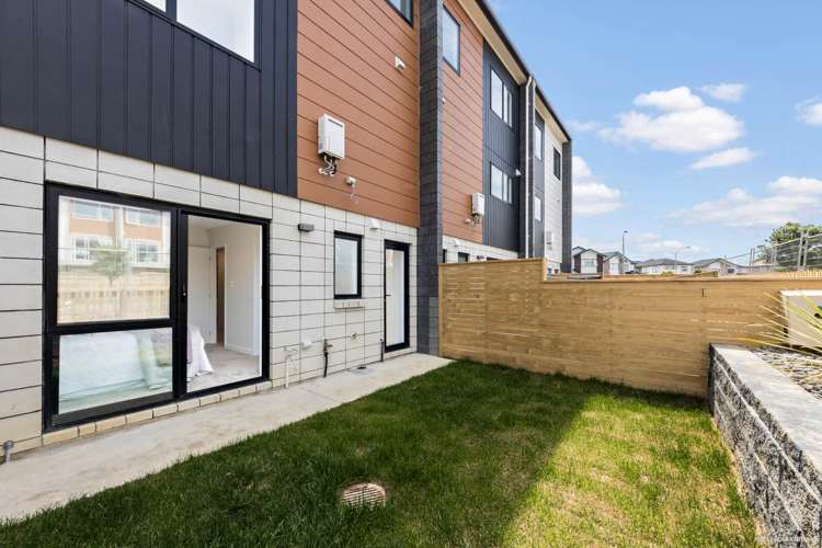 10 Meritage Lane Te Atatu South_15