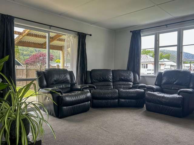 4 Plaskett Street Reefton_2