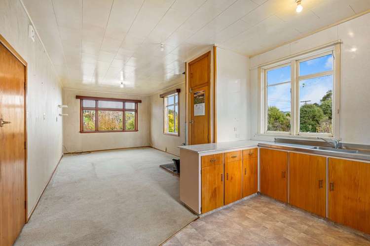 14 Stuart Street Owaka_4