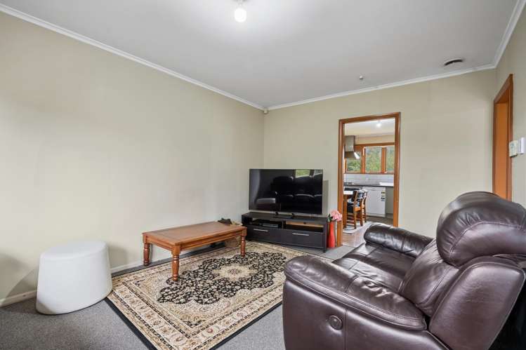 27 Whitney Street New Windsor_12