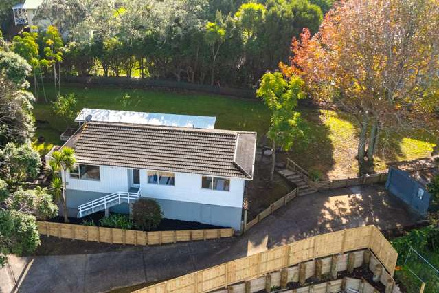 Freehold, Free Standing & Renovated
