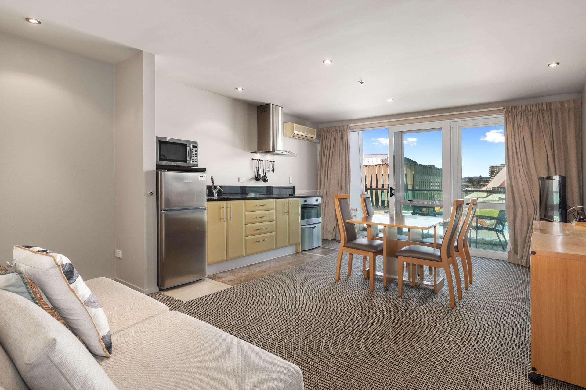 Unit 0P/6 Durham Street (Kingsview Apts) Tauranga Central_0