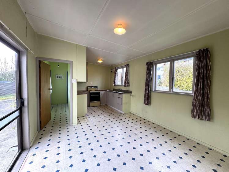 47 Lowestoft Street Balclutha_16