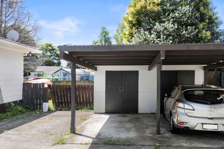 2/9 Slim Place Clendon Park_10