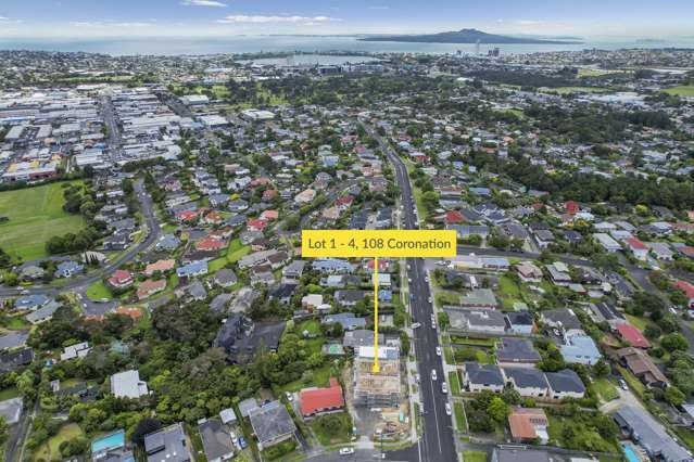 1-4/108 Coronation Road Hillcrest_2