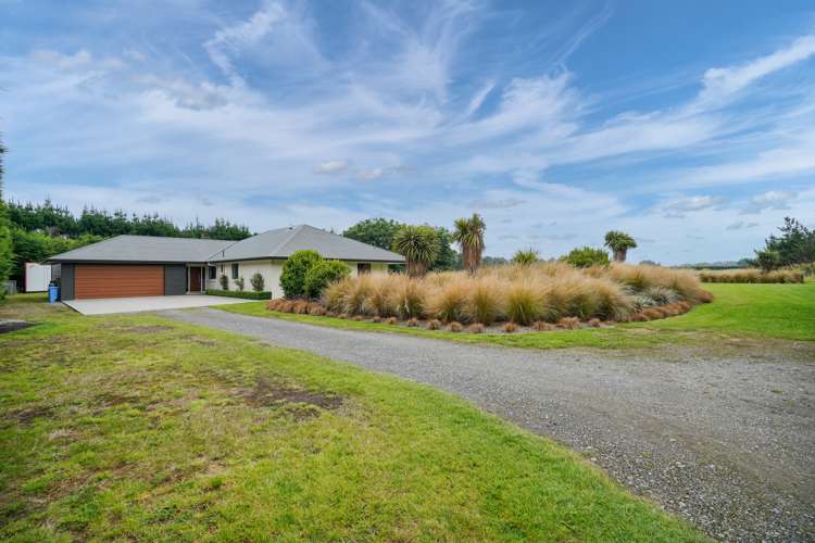 98 Erskine Road Otatara_24