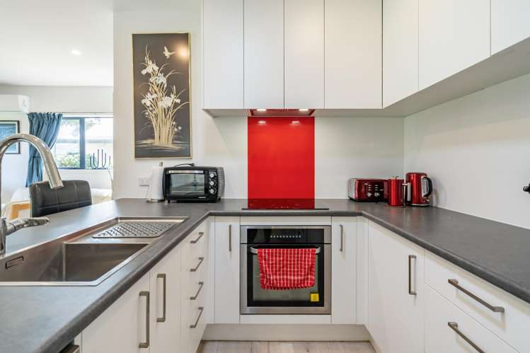 6 Tawai Street Trentham_26