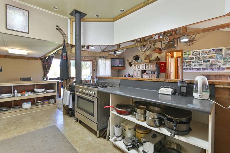 81 Pohokura Road Tutira_19