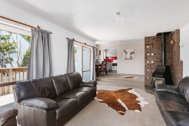 16 Victory Street Welcome Bay_5