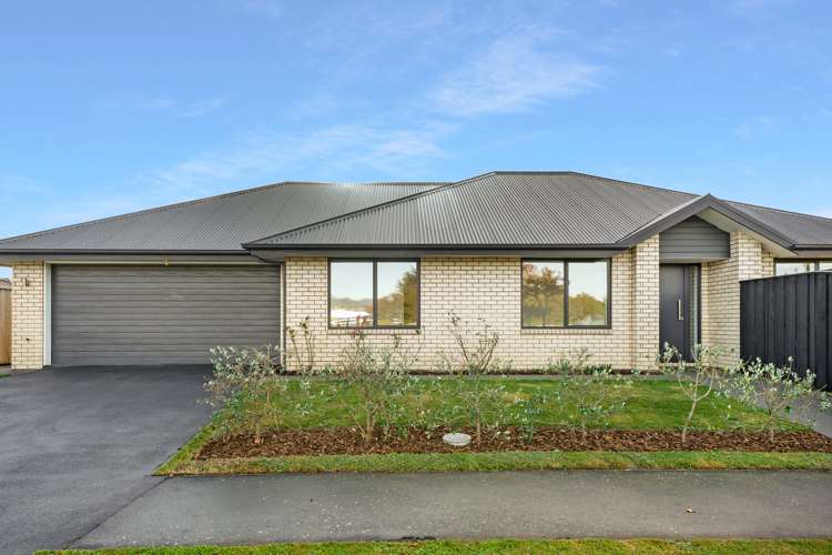 21 Josephine Crescent Aidanfield_1