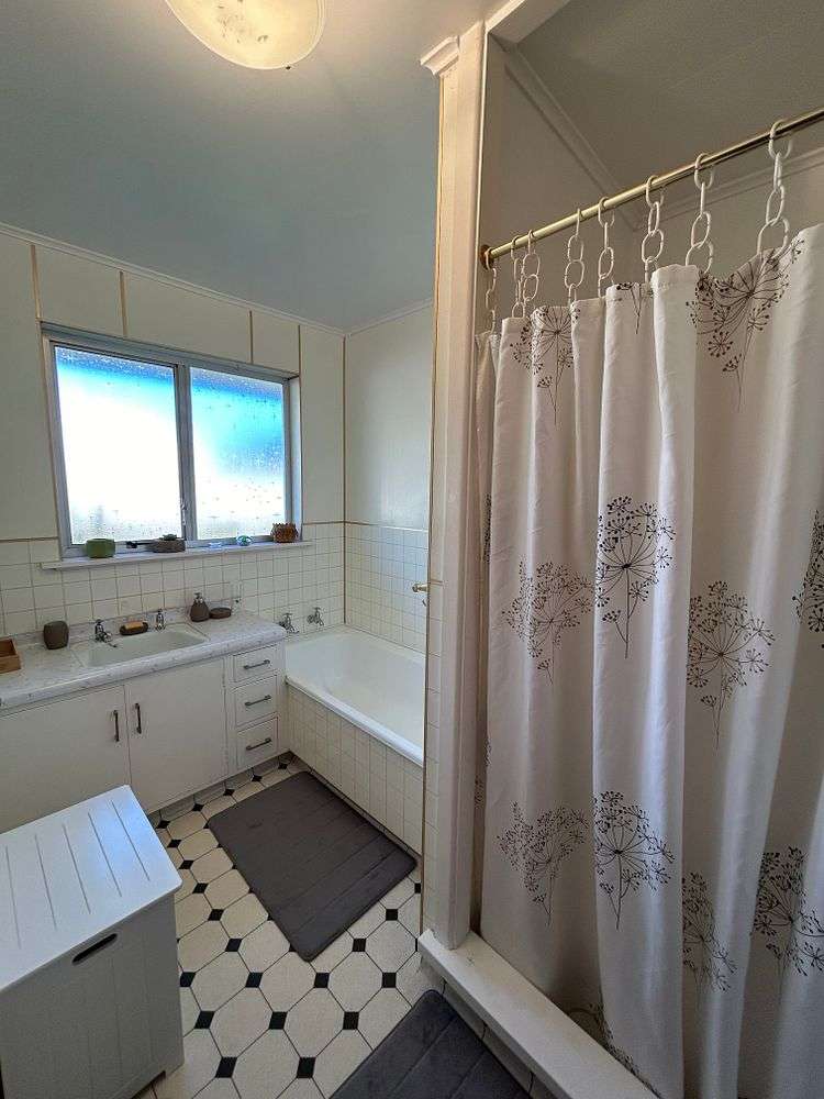 1/18 Pahau Place Cracroft_7