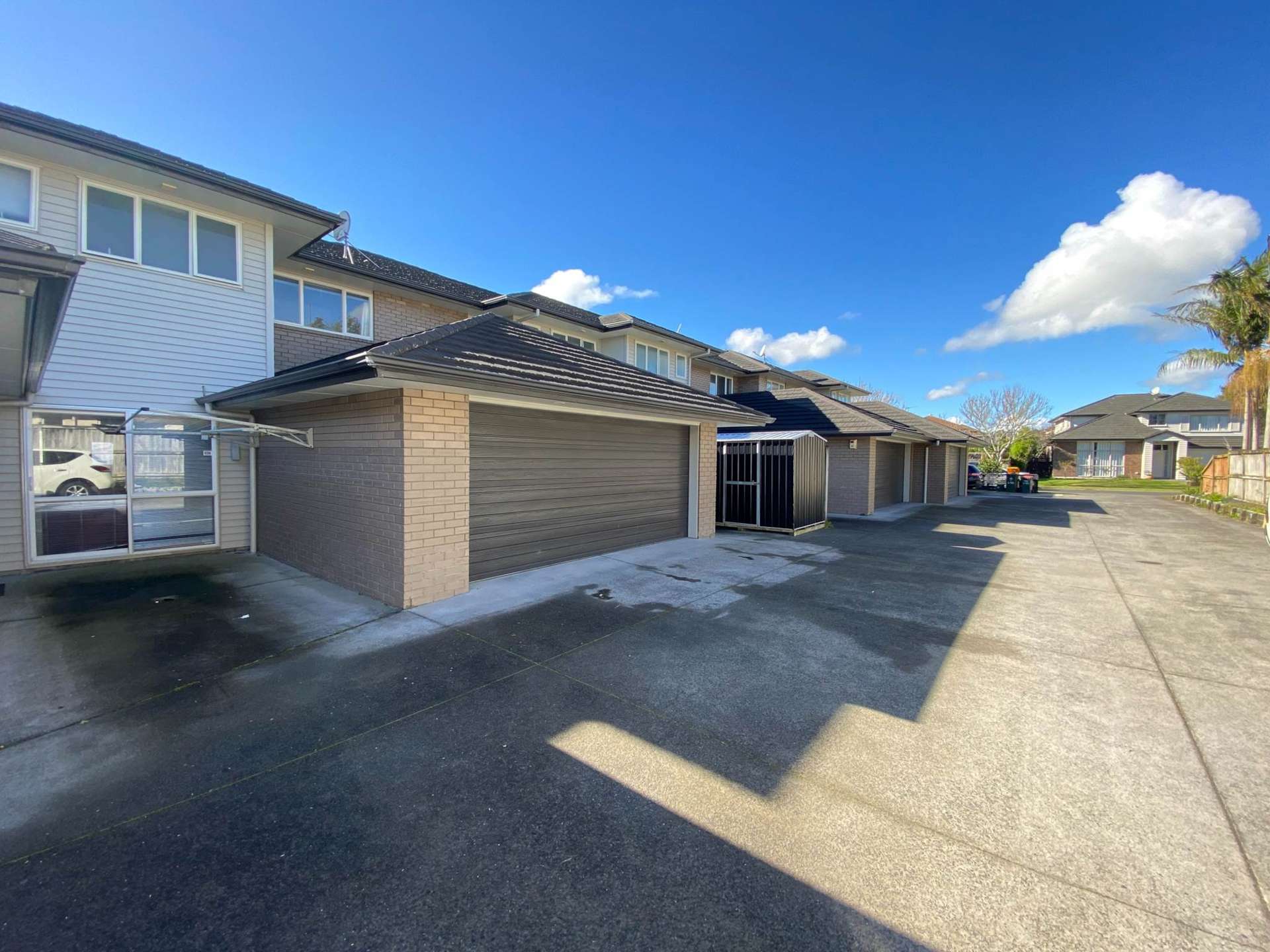 3/10 Salford Crescent Flat Bush_0