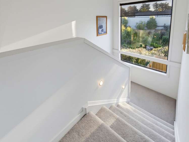 55 Ranui Crescent Diamond Harbour_14