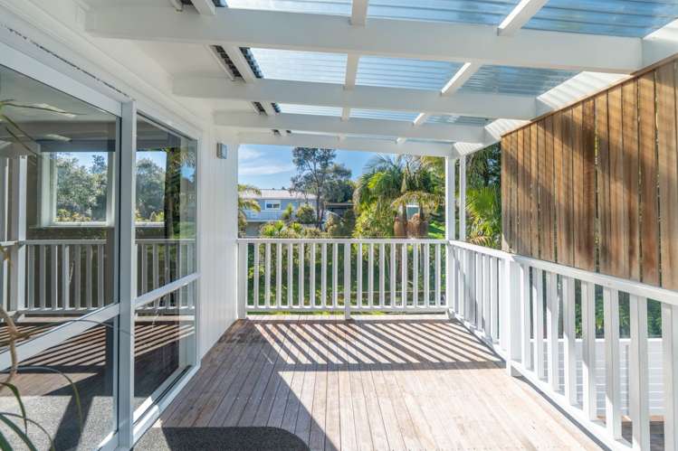 281 Rangatira Road Beach Haven_18