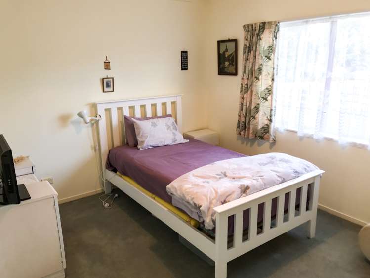 122unit Kenny Street Waihi_16