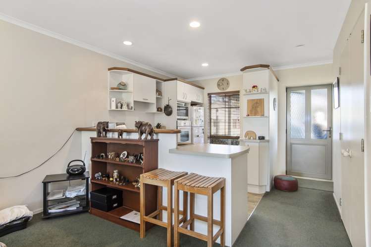 11/41 Manchester Way Judea_3