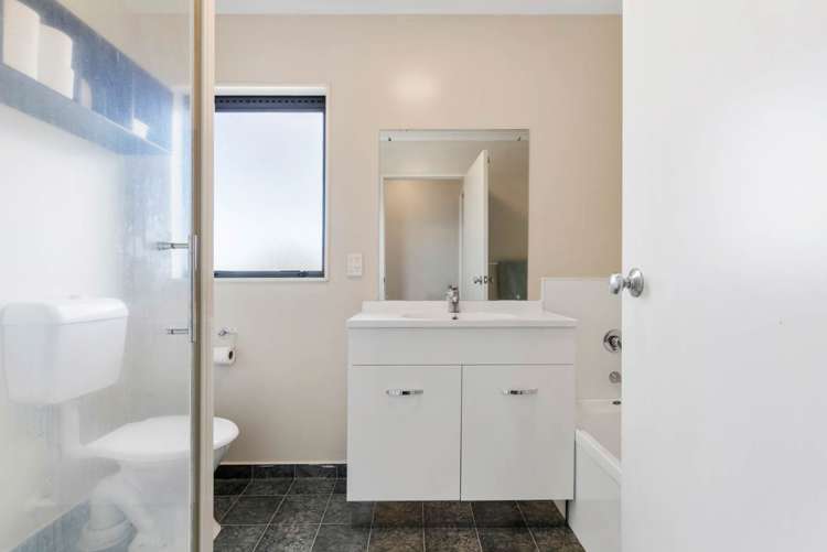 30 Senator Drive Manurewa_13