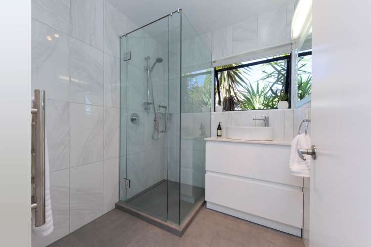 1/228 Old Titirangi Road Titirangi_16