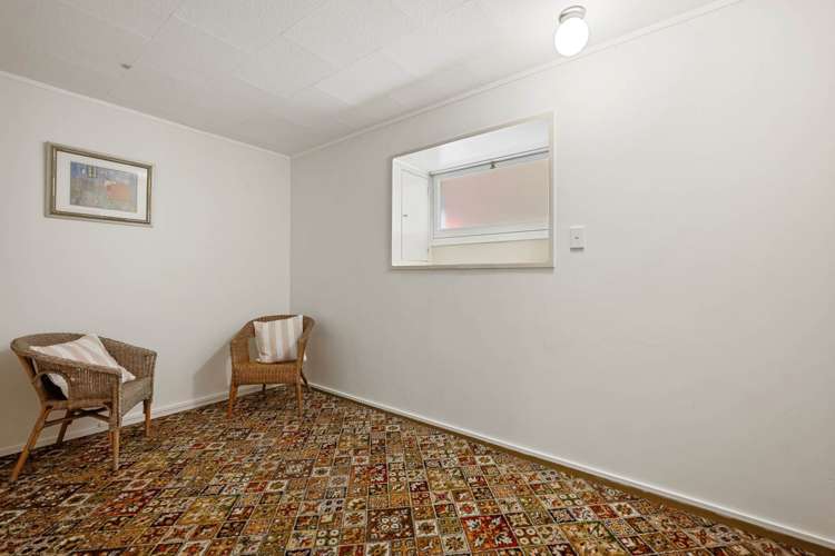 29 Queens Parade Devonport_35