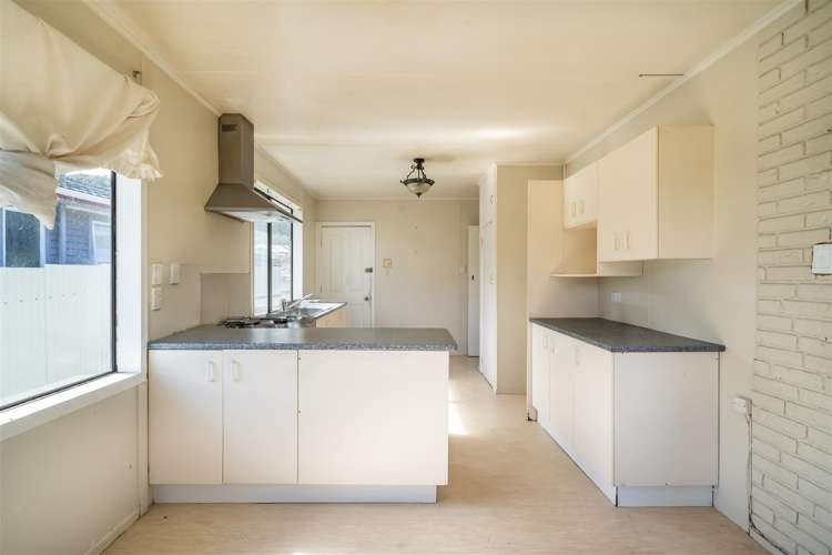 8 Meremere Street Wainuiomata_6